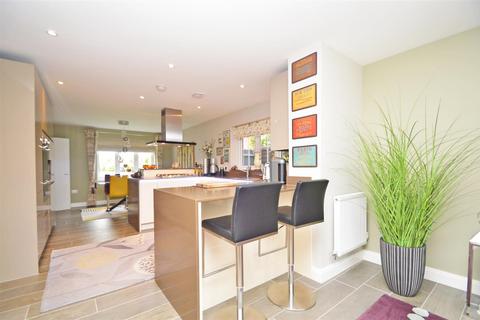 23 Blacksmiths View, Hadnall, Shrewsbury, SY4 3BF