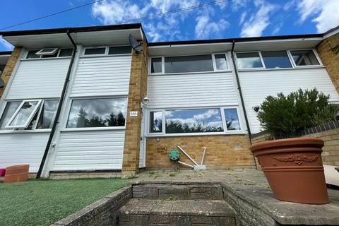 146 Charles Drive, Cuxton, Rochester, ME2 1DX