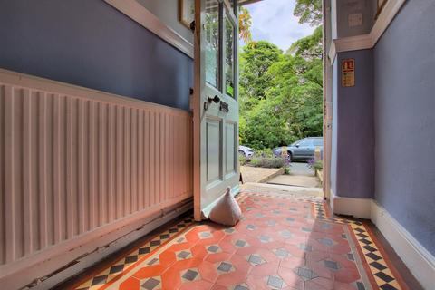 Property for sale, Swallows Nest B&B, Clapham