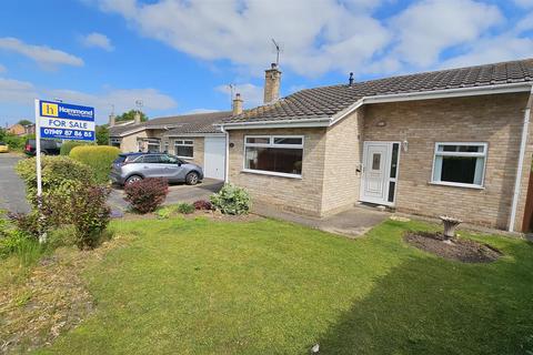 8 Larch Close, Bingham, Nottingham, NG13 8GW