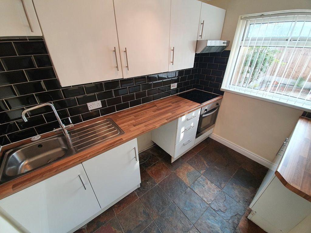 Hamilton Avenue, Halesowen 1 bed flat £625 pcm (£144 pw)