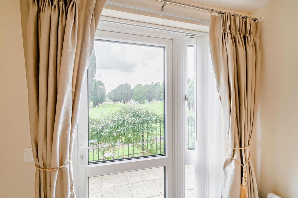 Living Room Outlook