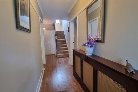 27 Lowbrook Lane, Tidbury Green, Solihull, B90 1QR