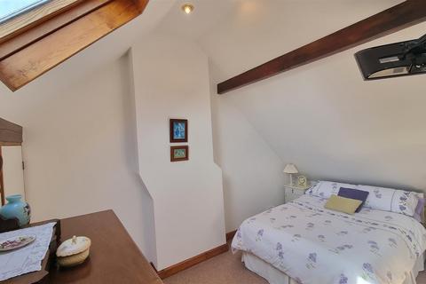 27 Lowbrook Lane, Tidbury Green, Solihull, B90 1QR