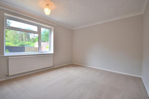 25 Barsham Drive, South Wootton, King's Lynn, PE30 3TT