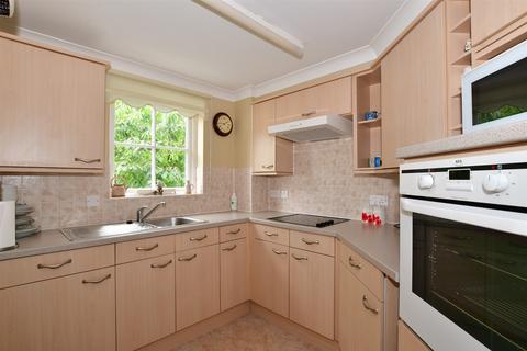 2 bedroom flat for sale, Glen View, Gravesend, Kent