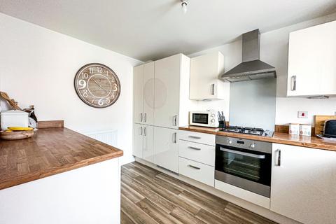 82 Batt Drive, Cheddon Fitzpaine, Taunton, TA2 8FY