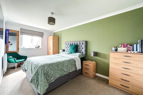 82 Batt Drive, Cheddon Fitzpaine, Taunton, TA2 8FY