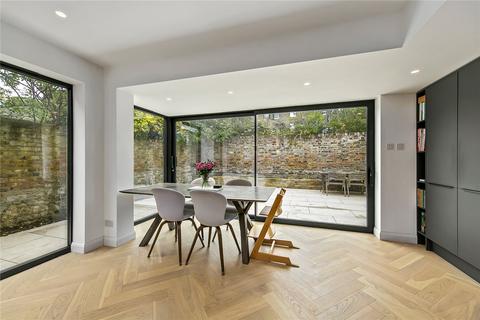 2 bedroom apartment for sale, Halford Road, Richmond, TW10