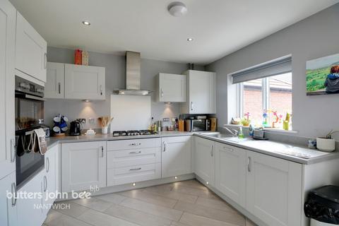 5 bedroom detached house for sale, Reaseheath Way, Nantwich