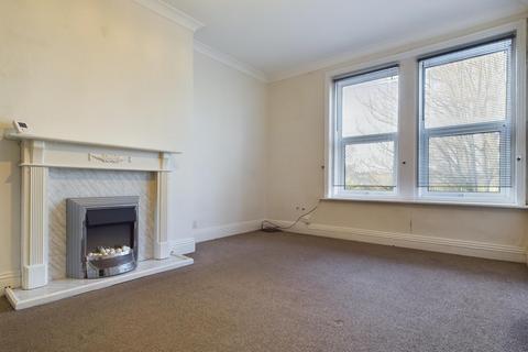 2 bedroom flat to rent, Valley Drive, Harrogate, HG2