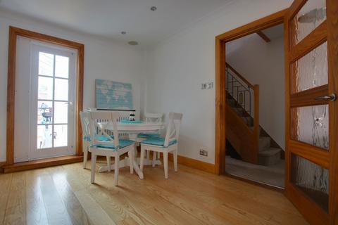 5 Bath Street, Southampton, SO14 6GX