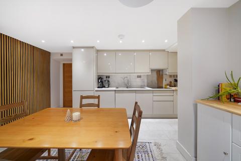 2 bedroom apartment to rent, Haverstock Hill, Belsize Park, NW3