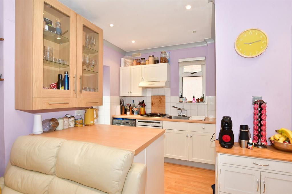 Lounge/Kitchen