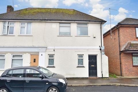 8 Angmering Way, Rustington, Littlehampton, BN16 3RA