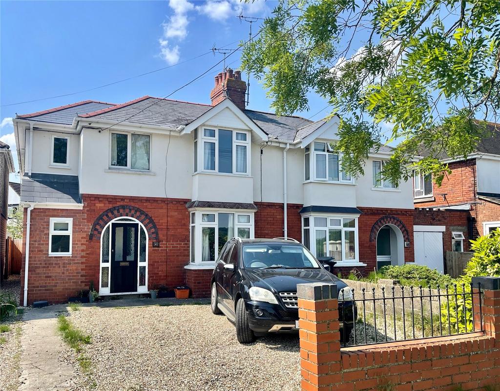 Moormead Road, Wroughton, Swindon, Wiltshire, SN4 4 bed semidetached