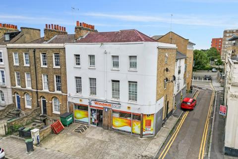 1 bedroom flat for sale, South Street, Gravesend, Kent, DA12