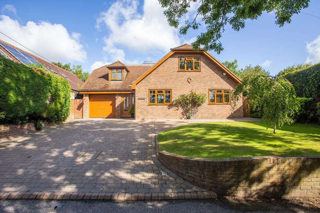 Cherry Lane, Great Mongeham, CT14 4 bed chalet for sale £895,000
