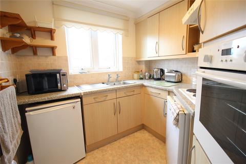 1 bedroom apartment for sale, Robinson Court, Beach Road, Lee-On-The-Solent, Hampshire, PO13