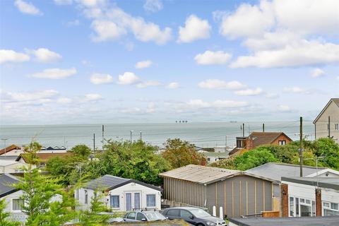 4 bedroom chalet for sale - Leysdown Road, Leysdown-On-Sea, Sheerness, Kent