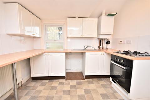 2 bedroom apartment to rent, Station Road, Sudbury, CO10