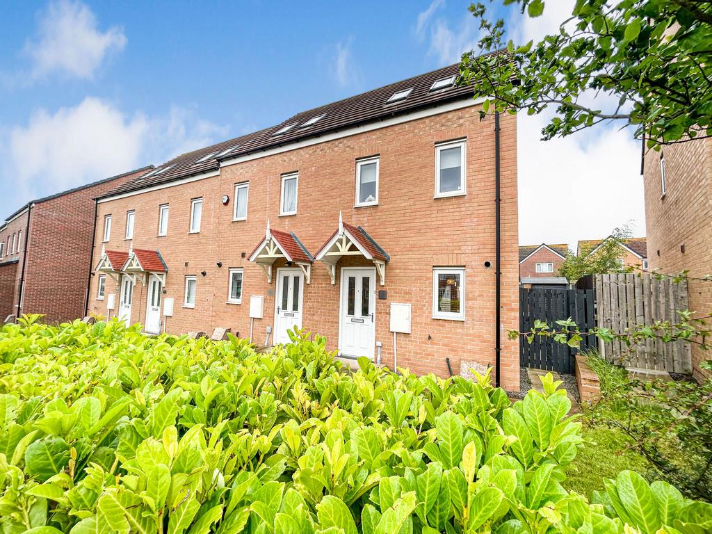 Harrington Way, Ashington, Northumberland, NE63 9JP 3 bed townhouse for sale £140,000