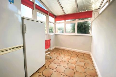 undefined, Available Now - 2 Rooms - McIntyre Road