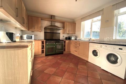 undefined, Available Now - 2 Rooms - McIntyre Road