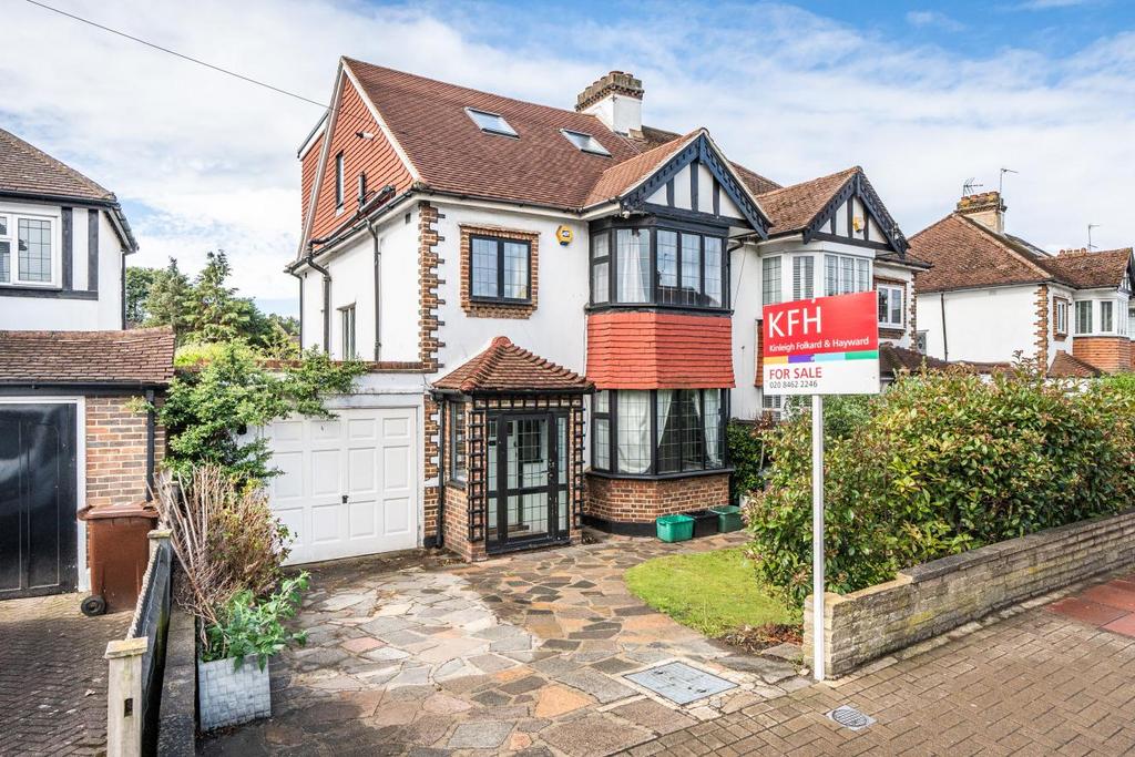 pickhurst-lane-hayes-5-bed-semi-detached-house-for-sale-749-999