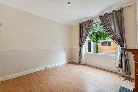 43 Busby Road, Clarkston, Glasgow, G76 7BN