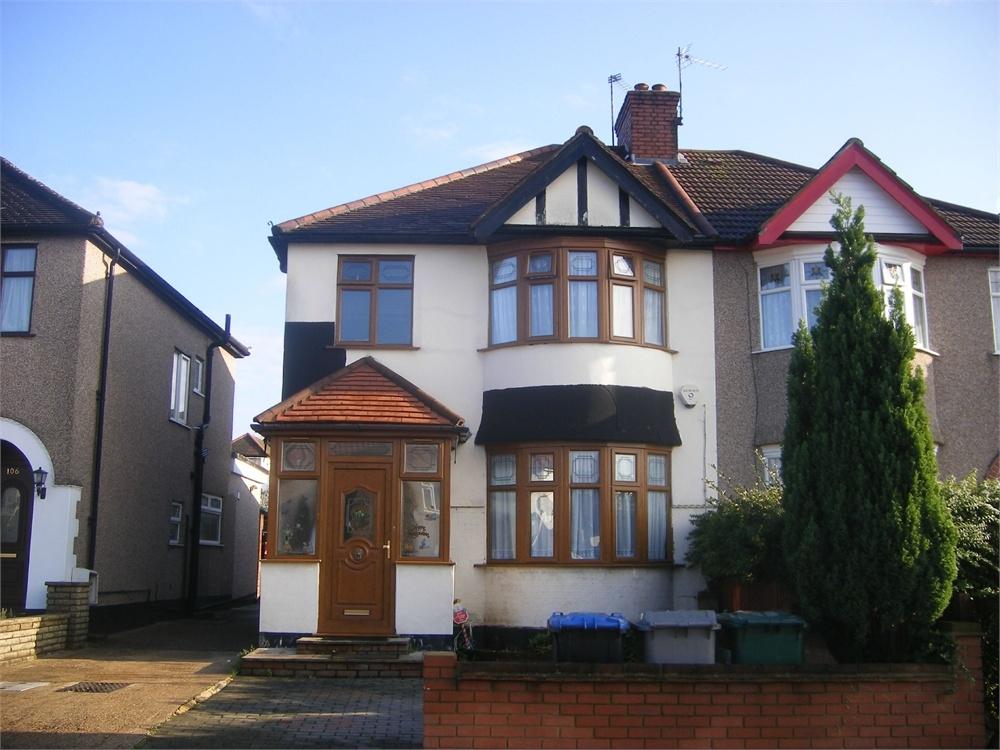 Church Lane, Kingsbury, NW9 3 bed semidetached house for sale £600,000
