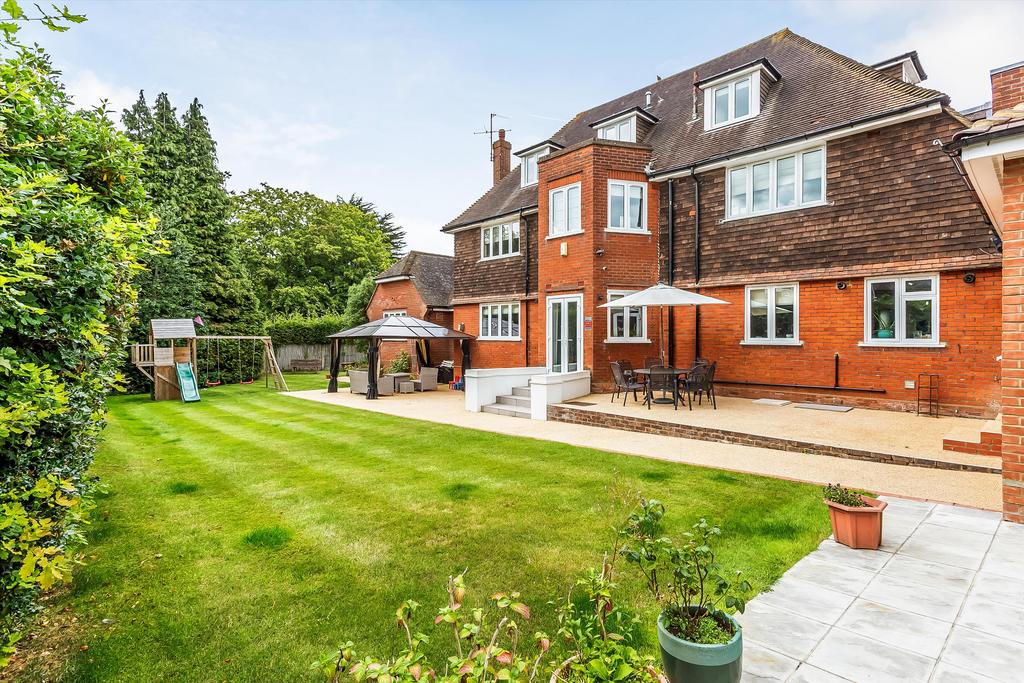 Tangier Road, Guildford, Surrey, GU1. 8 bed detached house for sale £