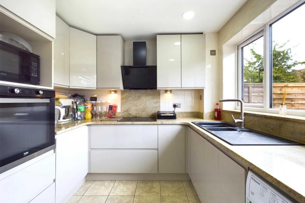 Dickens Court, WOODHALL FARM 3 bed house for sale £350,000