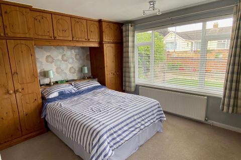 2 Glebe Way, Hardingstone, Northampton, NN4 6DH