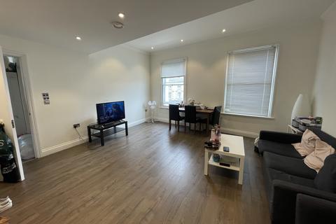 2 bedroom apartment to rent, East Street, Brighton BN1