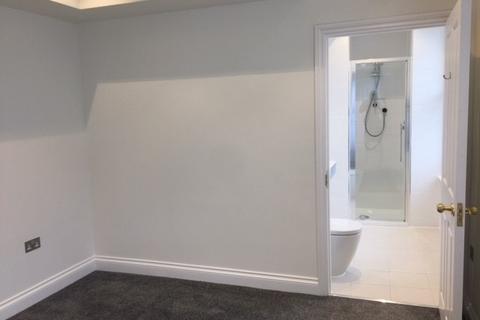 2 bedroom apartment to rent, East Street, Brighton BN1