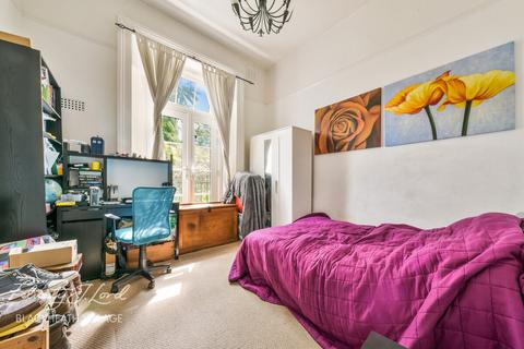 2 bedroom apartment for sale, Granville Park, London, SE13