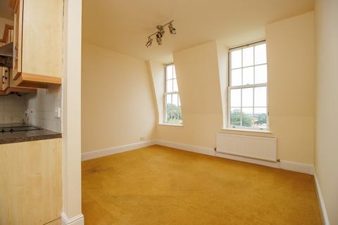 2 bedroom apartment for sale, Hall Park Road, Hunmanby YO14