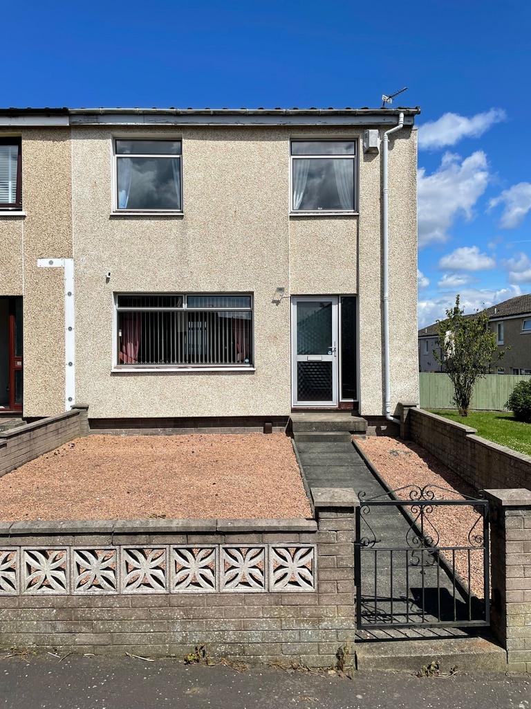 Redcraigs, Kirkcaldy, Fife, KY2 2 bed end of terrace house £100,000