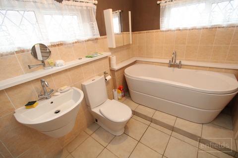 6 River View Road, Southampton, SO18 1NW