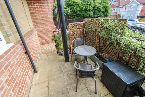 2 bedroom apartment for sale - Hampshire SO17