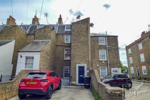 2 bedroom flat for sale - Milton Place, Gravesend, Kent, DA12 2BT
