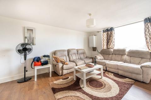 1 bedroom flat for sale, Russell House, East Ham, London, E6