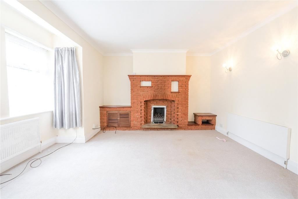 Louth Road, Scartho, Grimsby, N E... 3 bed semidetached house £825