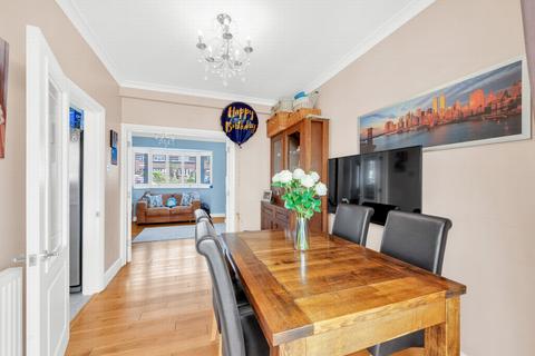 140 William Barefoot Drive, London, SE9 3BP