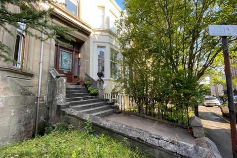 2 bedroom flat to rent, Cecil Street, Glasgow, G12