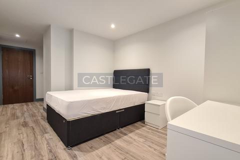 Studio to rent, Renaissance Works, New Street, Huddersfield, HD1 2AS