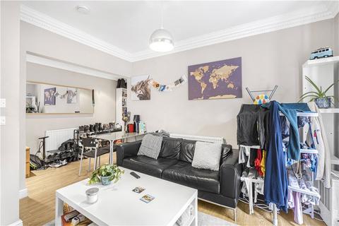 2 bedroom apartment to rent, South Lambeth Road, LondonMile, SW8