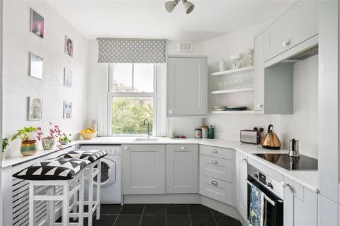 undefined, Mortlake Road, Richmond, TW9