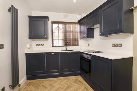 2 bedroom terraced house to rent, St. Saviours Place, York, North Yorkshire, YO1